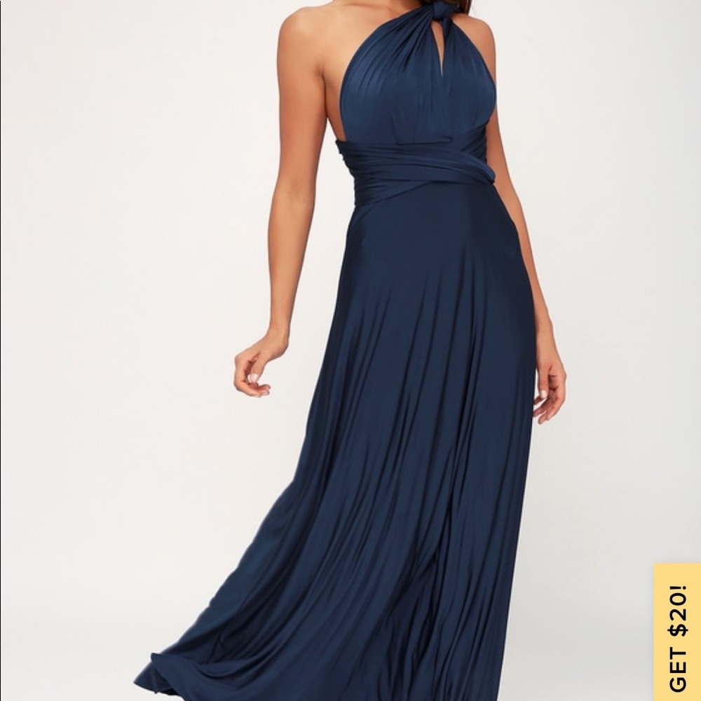 Lulu’s navy blue convertible dress